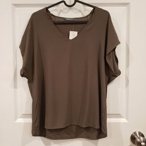 SUZY SHIER | NWT Green Loose Fit Blouse Small